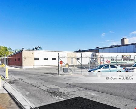 A look at 400 Walnut Avenue Commercial space for Rent in Bronx