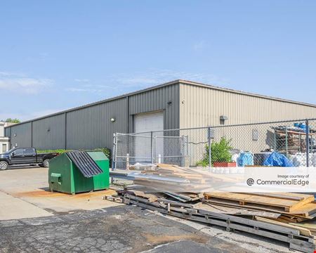 A look at 4711, 4717 & 4721 Hinckley Industrial Pkwy commercial space in Cleveland