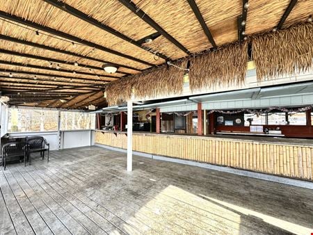 A look at Lake Keowee Restaurant commercial space in Seneca