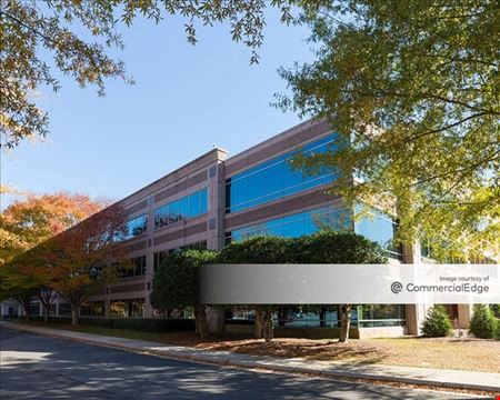 A look at Royal Centre One commercial space in Alpharetta