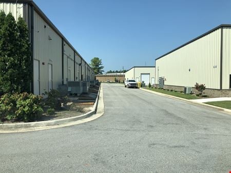 A look at Research West Office Center - 5,000 SF WAREHOUSE/PRODUCTION Office space for Rent in Huntsville