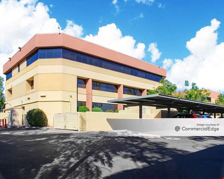 A look at 4225 E Windrose Drive commercial space in Phoenix