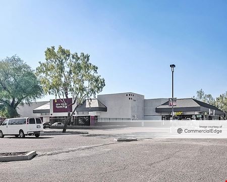A look at East Valley Plaza Retail space for Rent in Chandler