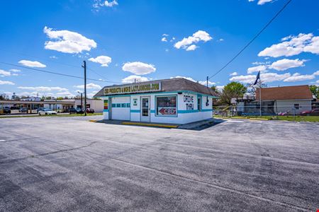 A look at 702 S Baldwin Ave commercial space in Marion