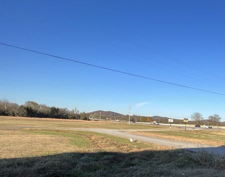 A look at US-231 N commercial space in Shelbyville