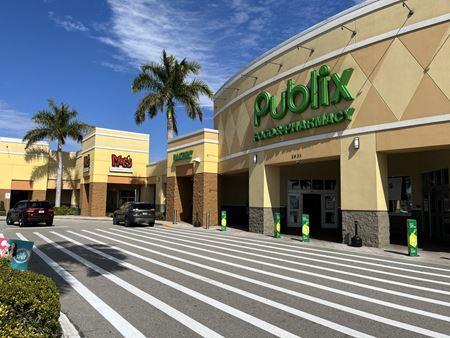 A look at Coral Pointe commercial space in Cape Coral