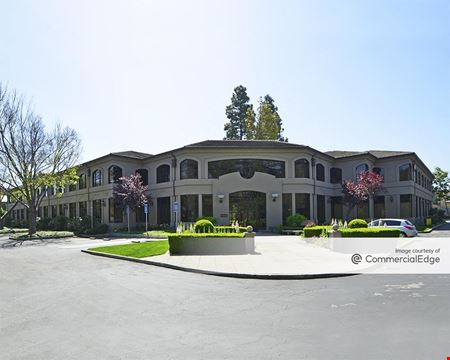 A look at 333 Middlefield Road Office space for Rent in Menlo Park