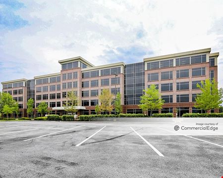 A look at Nine Parkwood Crossing Office space for Rent in Indianapolis