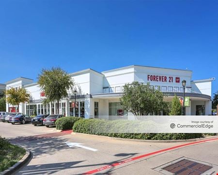 A look at Hillside Village Retail space for Rent in Cedar Hill