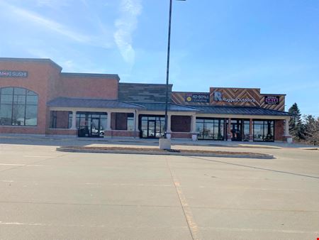 A look at 2017 S Neil St commercial space in Champaign
