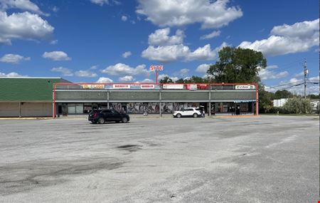 A look at Junction Shopping Center commercial space in Albany