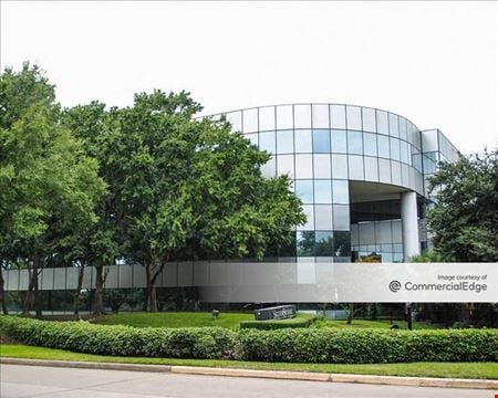 A look at The Silverstone Building commercial space in Houston