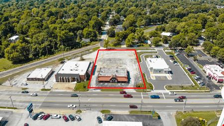 43,530 SF Retail/Office Lot  For Sale or Lease on South Glenstone - Springfield