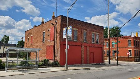 A look at 941 West Broad Street commercial space in Columbus