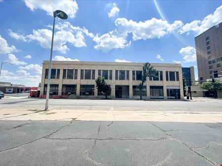 A look at 154 N Topeka St commercial space in Wichita