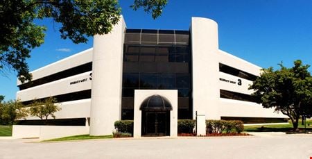 A look at Regency West 3 Office space for Rent in West Des Moines