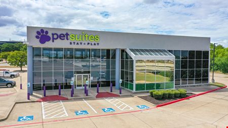 A look at PetSuites commercial space in Lewisville