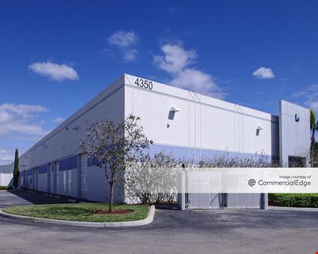 A look at New Town Commerce Park Industrial space for Rent in Davie