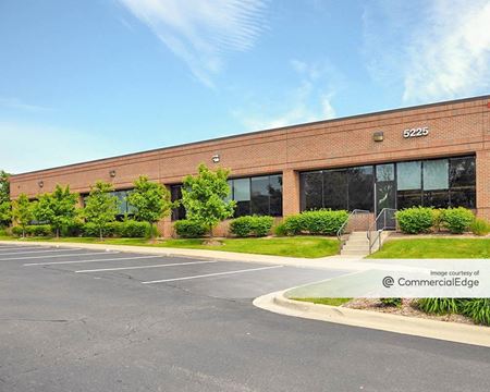 A look at 5225 Crooks Road Commercial space for Rent in Troy