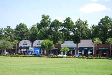 A look at Pier Pont Crossing Shopping Center Commercial space for Rent in Charleston