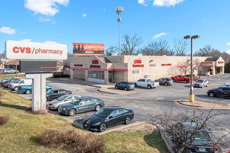 A look at CVS Pharmacy commercial space in Davenport