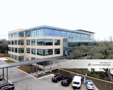 A look at Quarry Oaks III commercial space in Austin