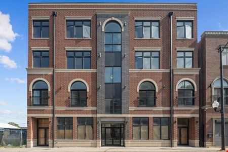 A look at 70 East Pershing Road commercial space in Chicago