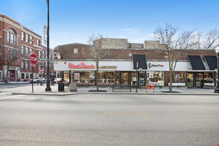 A look at 3300 N Broadway commercial space in Chicago