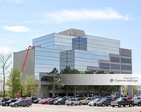 A look at Governor&#39;s Pointe (4605) Commercial space for Rent in Mason
