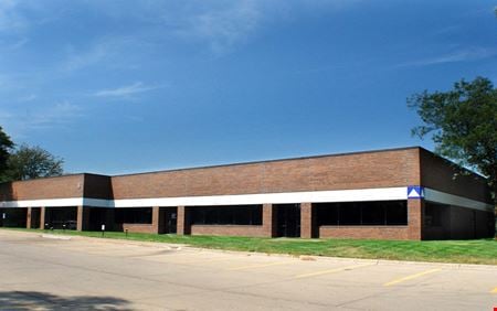 A look at Aurora 6 commercial space in Urbandale