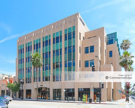 A look at Playhouse Plaza commercial space in Pasadena