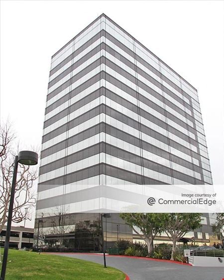 A look at Sepulveda Center Commercial space for Rent in Los Angeles