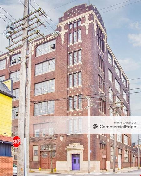 A look at 4806 Hamilton Avenue commercial space in Cleveland