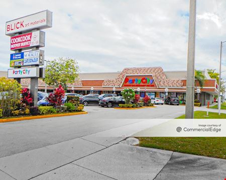 A look at South Miami Shopping Center Commercial space for Rent in South Miami