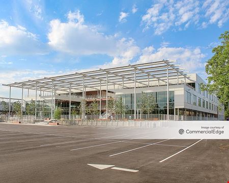 A look at Fifth &amp; Tillery Commercial space for Rent in Austin