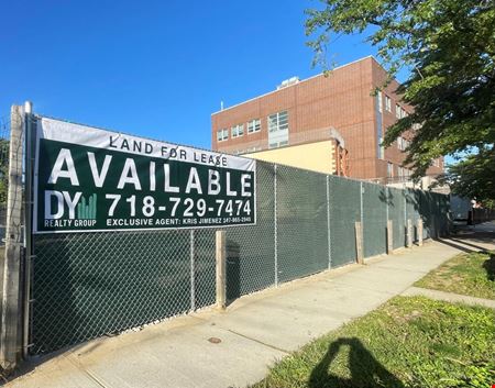 A look at 7325 57th Ave commercial space in Maspeth