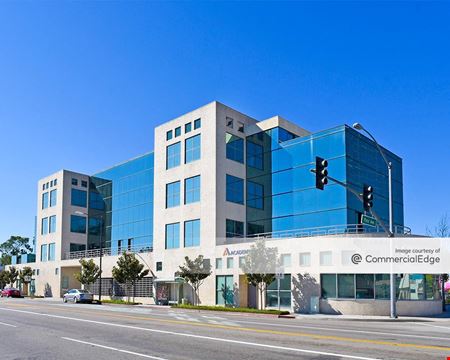 A look at Toluca Lake Corporate Center Office space for Rent in Burbank