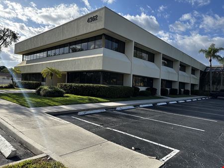 A look at 1070 SF Suite 200 Professional and Medical Office Space in Palm Beach Gardens, FL 33410 Commercial space for Rent in Palm Beach Gardens