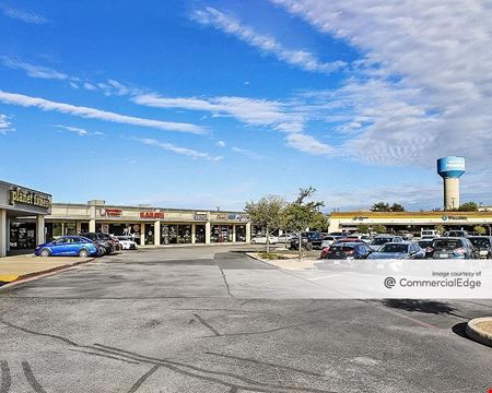A look at Three Points Plaza Retail space for Rent in Pflugerville