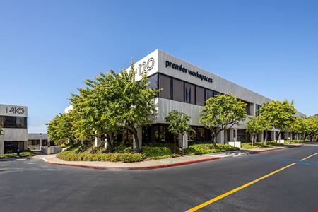 A look at GT2 - Gateway Plaza Coworking space for Rent in Newport Beach