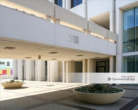 A look at Mutual Benefit Life Plaza Office space for Rent in Los Angeles
