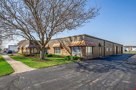 A look at 456 S. Dartmoor Drive commercial space in Crystal Lake
