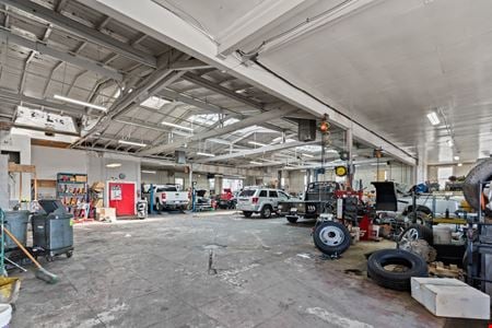 A look at ±13,500 SF Auto Repair Building For Sale in Taft, CA commercial space in Taft