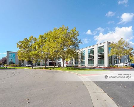 A look at Center Park commercial space in Pleasanton