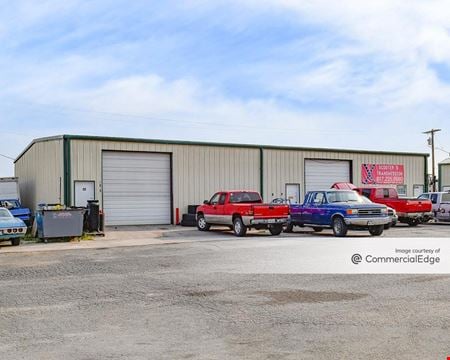 A look at 920 Business Park commercial space in Weatherford