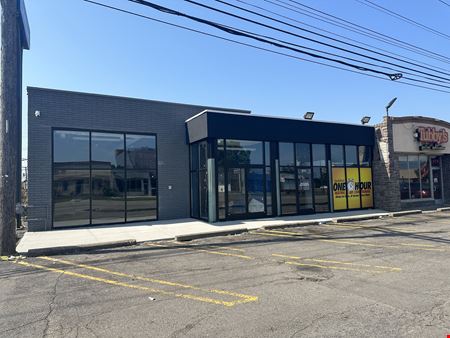 A look at 24061 - 24063 W. 10 Mile Road Retail space for Rent in Southfield