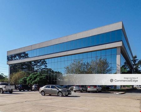 A look at 13700 Veterans Memorial Drive commercial space in Houston