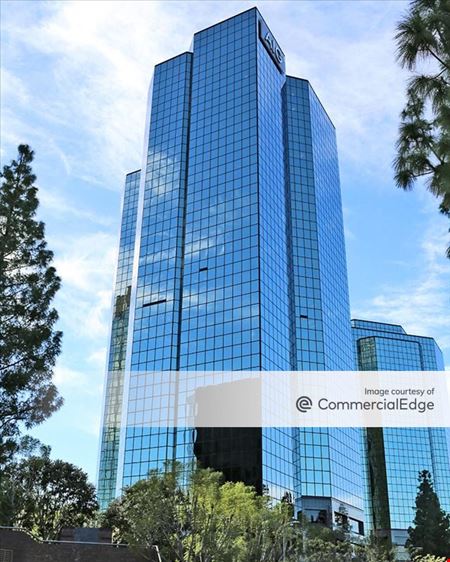 A look at Warner Center Tower 3 Office space for Rent in Woodland Hills