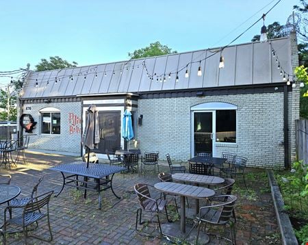 A look at For Lease Below Market Equipped Restaurant Midtown West Retail space for Rent in Atlanta