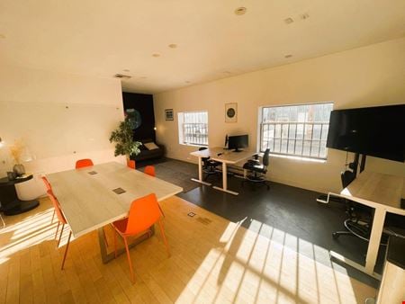A look at 2219 Main Street Coworking space for Rent in Santa Monica